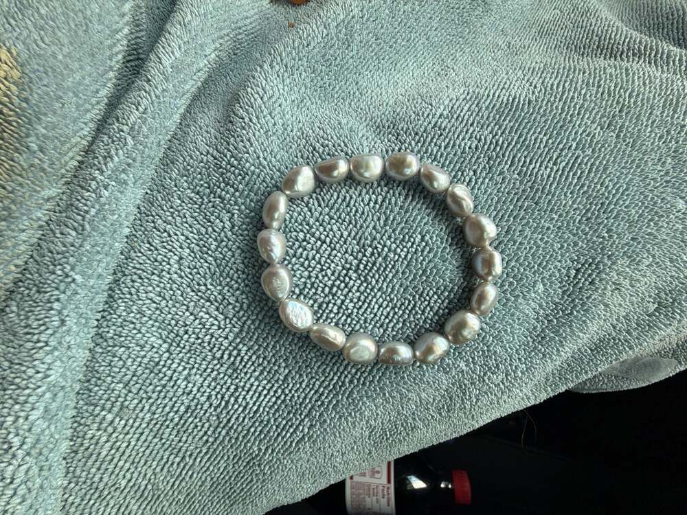 Baroque Cultured Freshwater Pearl Elastic Stretch Bracelet in Silver Gray